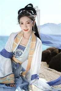 今朝花落染秋深全章节