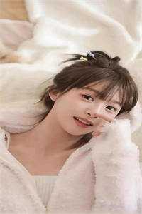 孙女被霸凌后，我拿着一等功勋章跪在了军区门口阅读