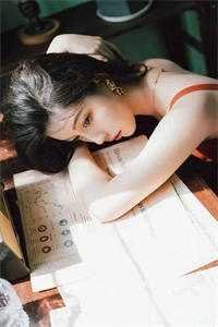 结婚纪念日，亲眼目睹老婆和白月光拥吻小说大结局