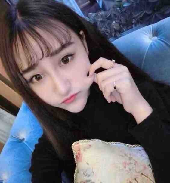 和她散于那年秋全篇