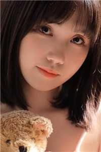 逃出囚笼归来，她将世子踢下神坛无删版