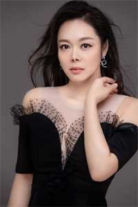 看见弹幕后，我送狗皇帝和白月光归西未删节