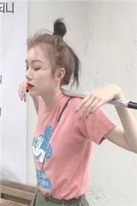 我带婆婆去店里，撞见了老公出轨在线看