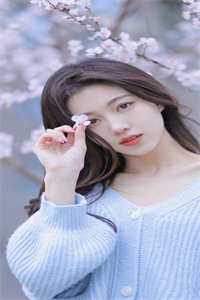 落霞偏萦去时舟全文章节