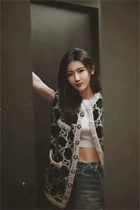 前男友疯狂吃醋，却不知我早已有主火爆小说