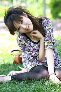 女总裁将五百万奖金颁给实习生后，我直接让公司破产完整版