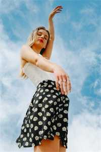 她送去风月一盏全本