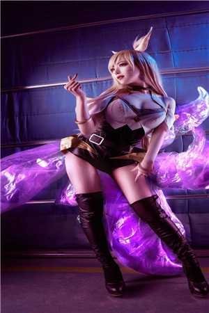 帮公司赚了十个亿后，我被女总裁调去扫厕所在线