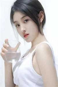 抠门男友出轨我闺蜜后带她去巴厘岛度假姜南宜周宇番外