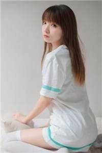 女总裁将五百万奖金颁给实习生后，我直接让公司破产爆款热文