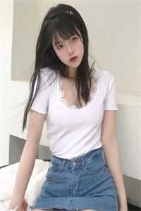 逃出囚笼归来，她将世子踢下神坛萧煜苏微雨全文