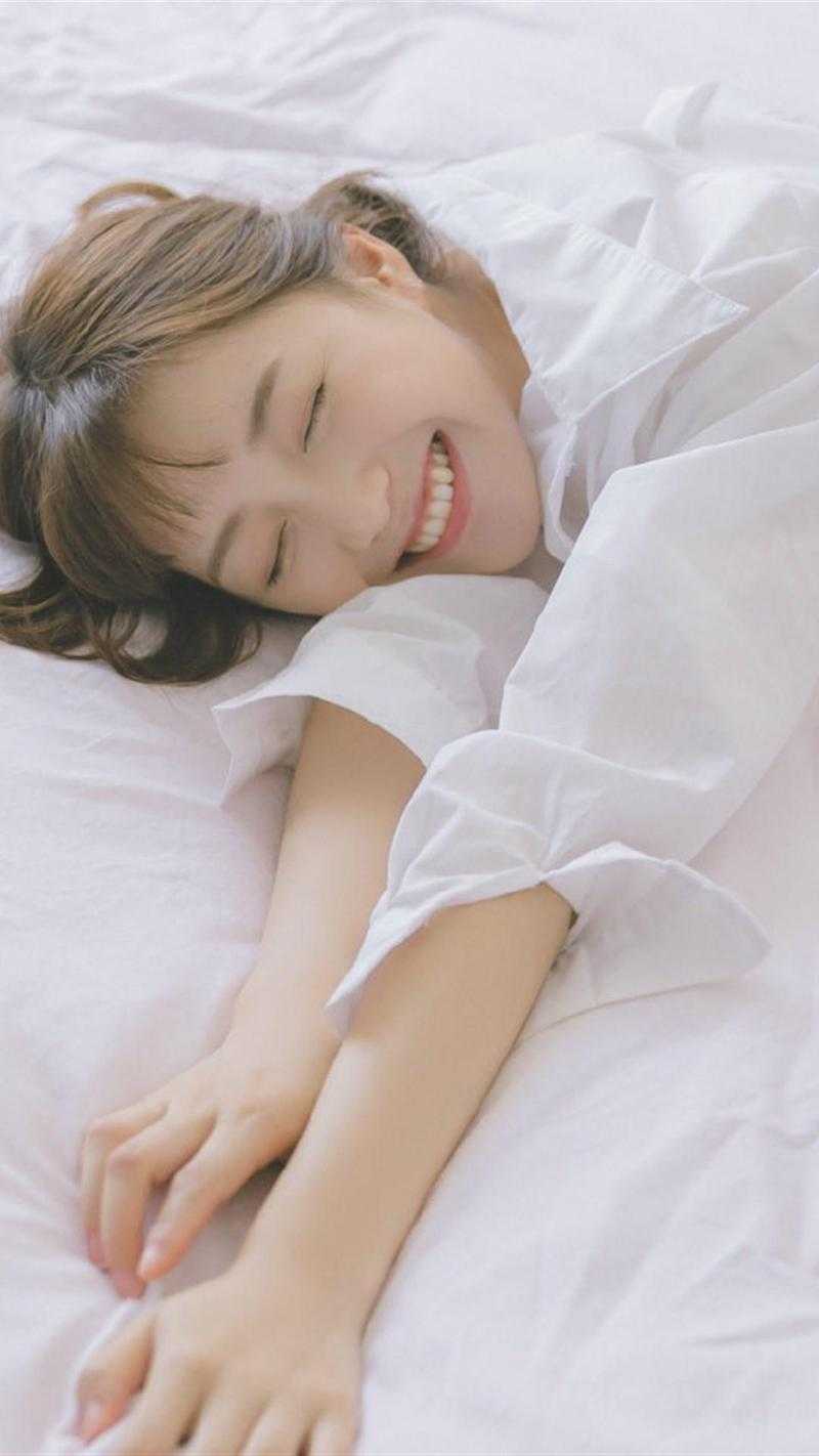 梨花落尽，云散夜未明章节