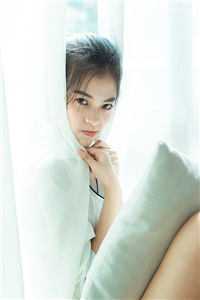 我一心求死后，大家突然都开始爱我在线