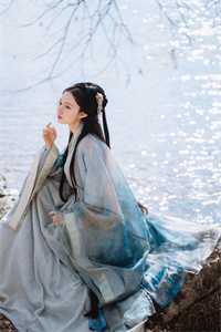 风卷帘处无故人试读