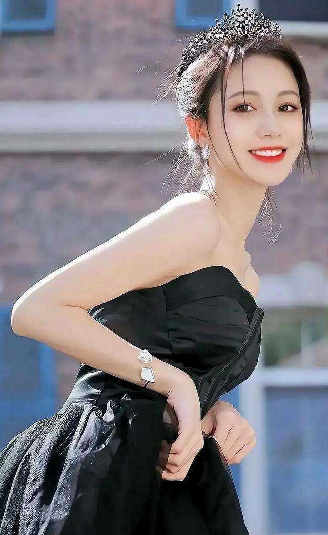 枯木不再生花，你我陌路天涯抖音热门