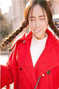 明月清如许，不曾照归人完整