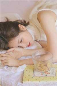 开局废皇子，别慌，先开个宝箱！热门小说