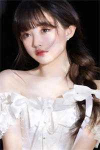 女总裁将五百万奖金颁给实习生后，我直接让公司破产畅读