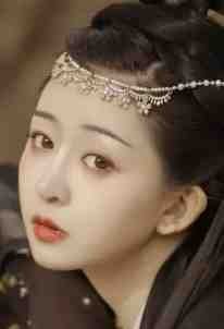 青丝绾尽离别意全文